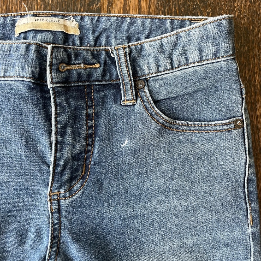 Free People GUC Jeans - Picture 3 of 8